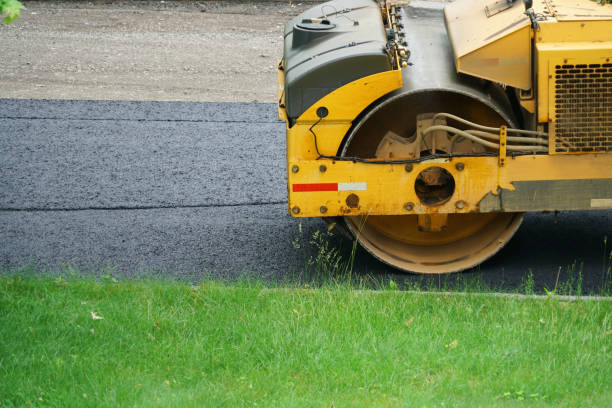 Best Affordable Driveway Pavers  in La Crosse, WI